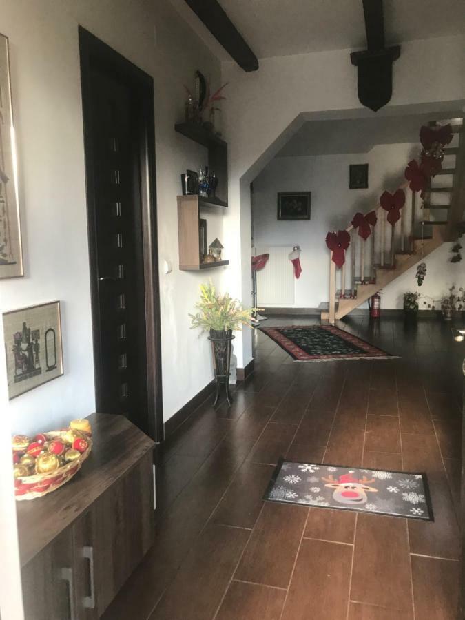 فيلا Casa Csiki Rîşnov المظهر الخارجي الصورة