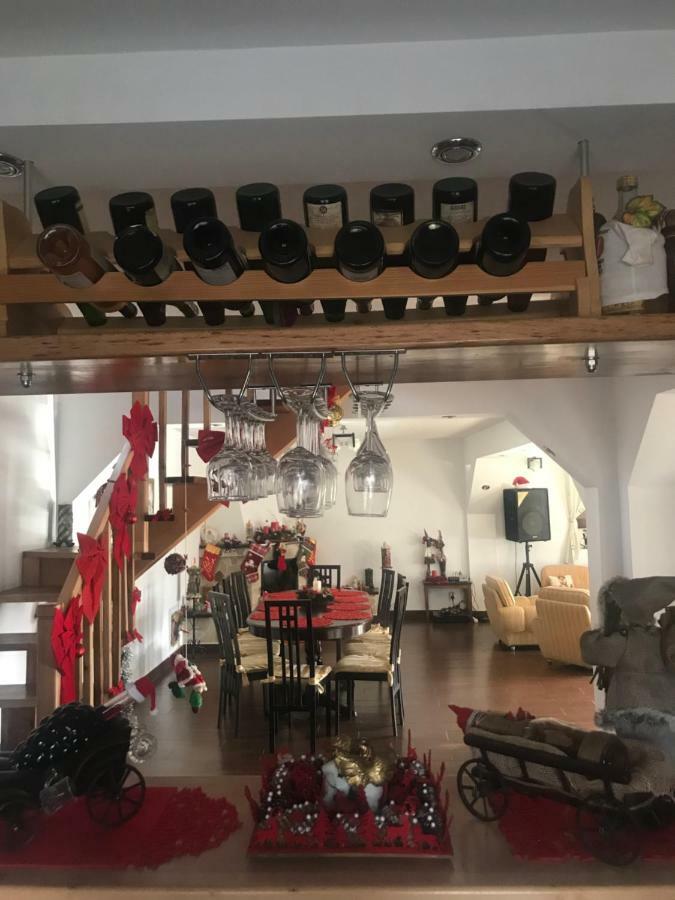 فيلا Casa Csiki Rîşnov المظهر الخارجي الصورة